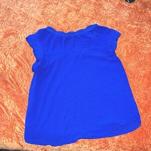 Monteau Size Large, blue cap sleeve shirt!